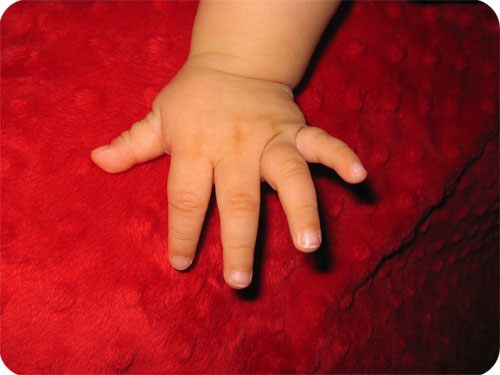 chaeli-hand1.jpg