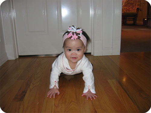 crawling-girl1.jpg