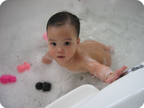 chaeli-bath.jpg